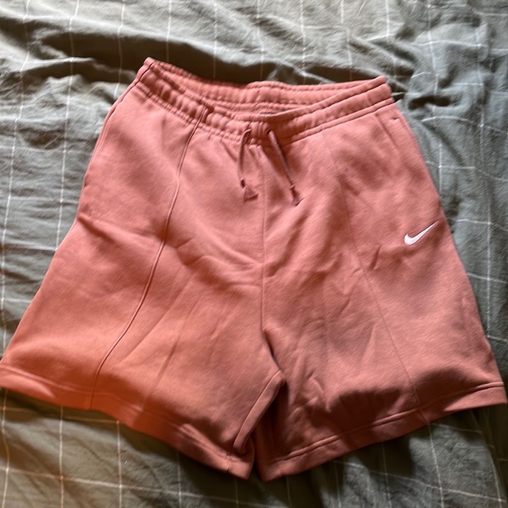 Nike Sweatpants shorts size medium